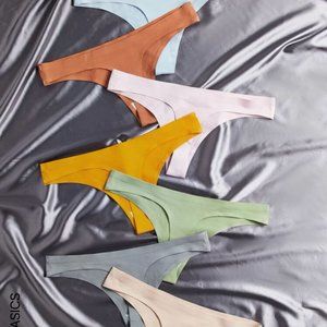 ✨2/$15✨ NWT 7x Seamless Underwear